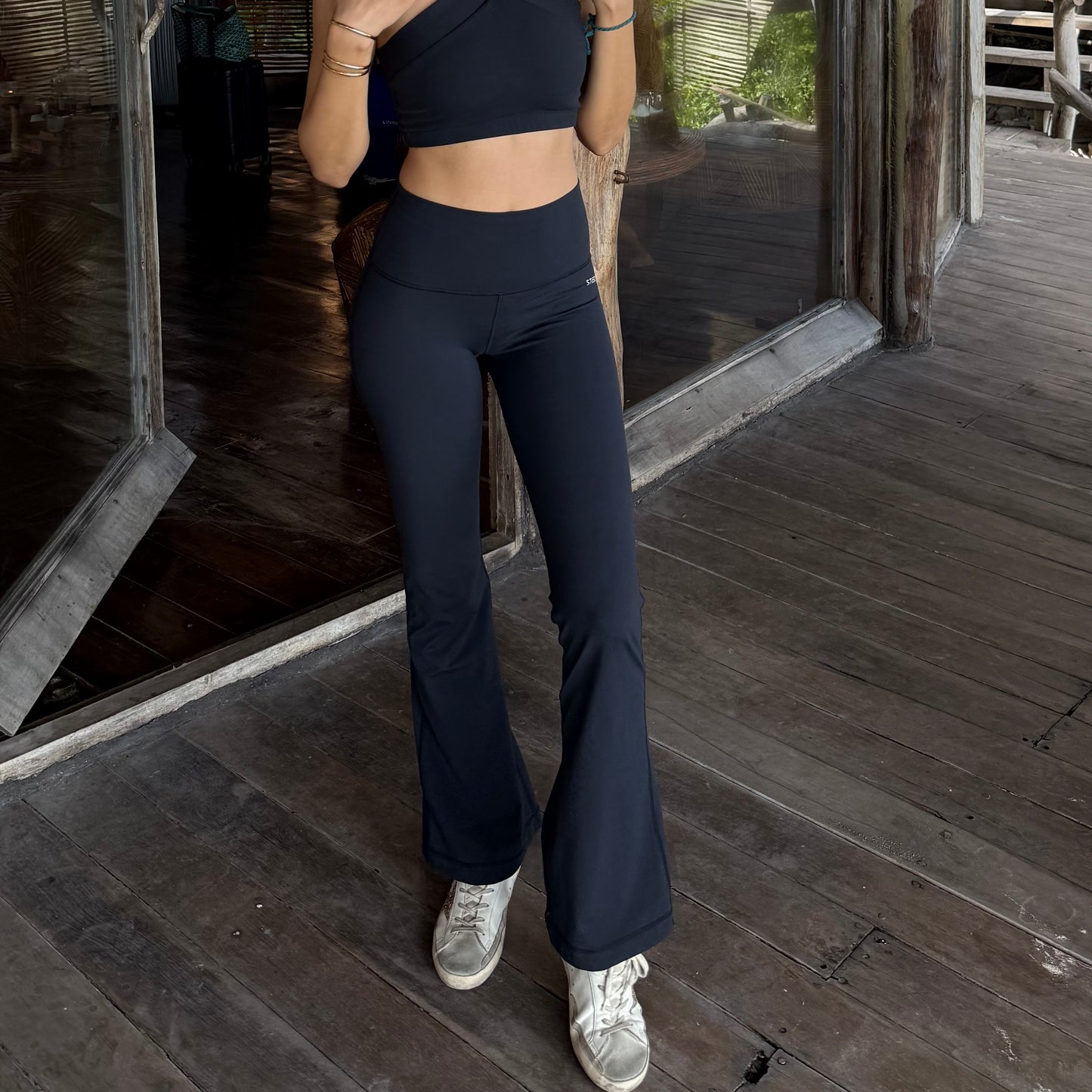 Lux Flare Leggings